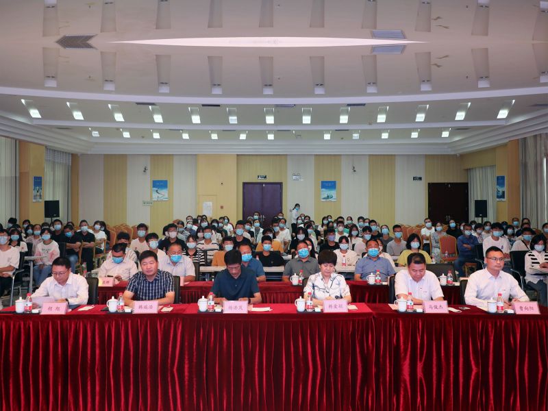 愛心助學(xué)子 大方筑棟梁︱大方德孝愛心基金會舉行2022年“金秋助學(xué)”活動